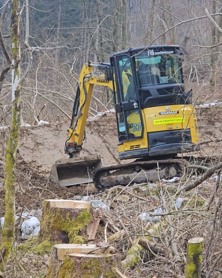 Instagram post from bikeparkbovec. This post is in position 0.